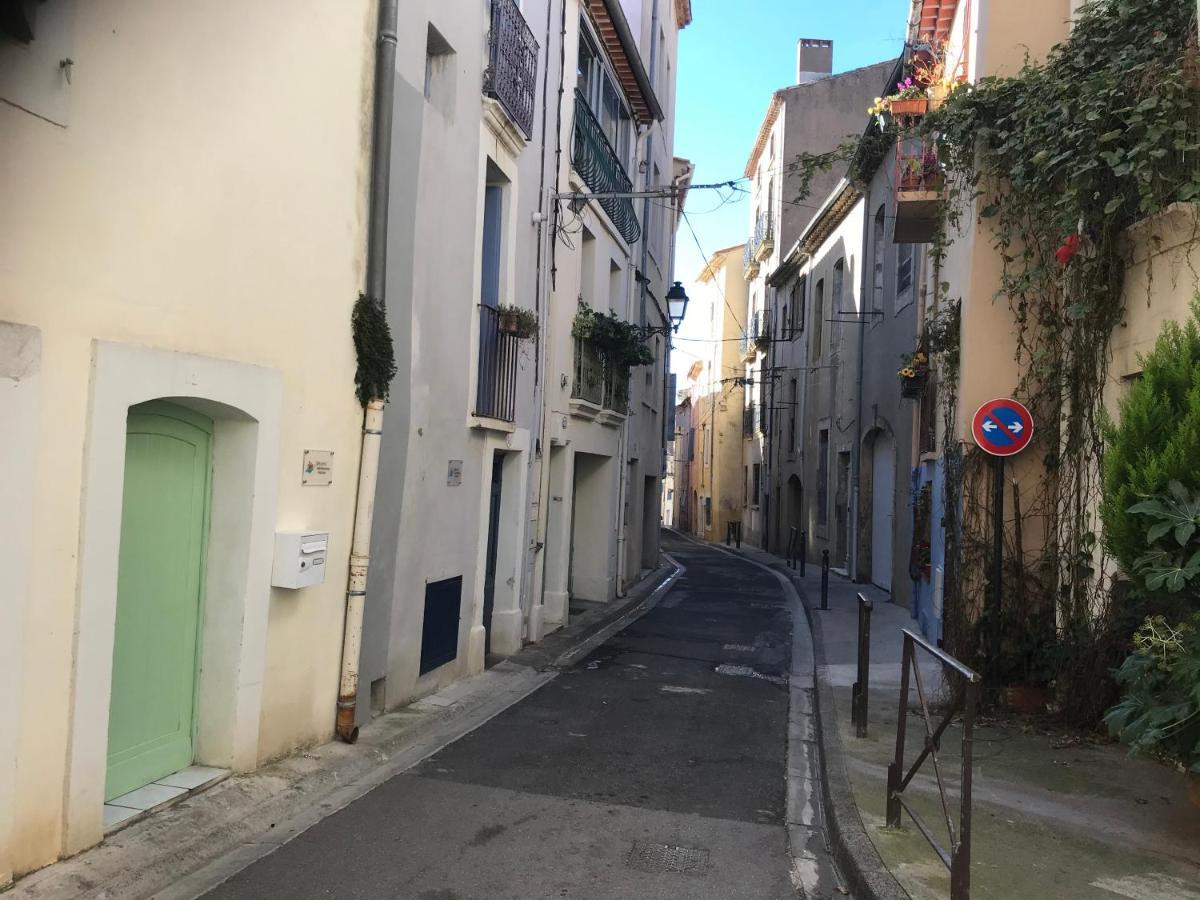Appartement Style Pop Art Avec Garage Centre Historique Beziers Exterior photo